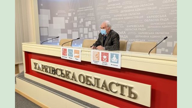 За неделю в больницах области к поточному кислороду подключили более 230 коек За неделю в больницах области к поточному кислороду подключили более 230 коек
