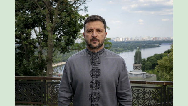 Звернення Президента Володимира Зеленського з нагоди Дня Української Державності Звернення Президента Володимира Зеленського з нагоди Дня Української Державності