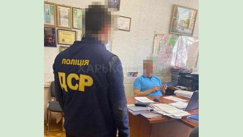 Более 1,3 млн грн убытков на освещении жилых домов Харькова - полицейские сообщили о подозрении должностному лицу городского совета и его сообщникам Более 1,3 млн грн убытков на освещении жилых домов Харькова - полицейские сообщили о подозрении должностному лицу городского совета и его сообщникам