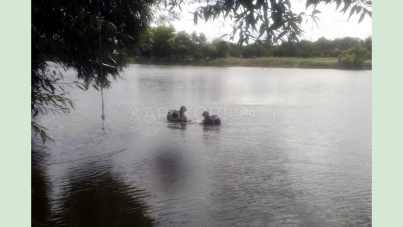 Двуреченский район: спасатели достали из воды утопленника Двуреченский район: спасатели достали из воды утопленника