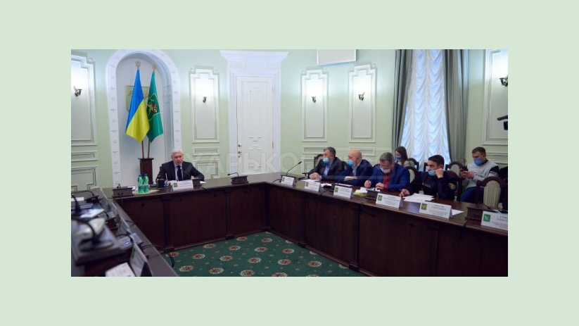 Горсовет потребовал остановить работу «Коксохима» Горсовет потребовал остановить работу «Коксохима»