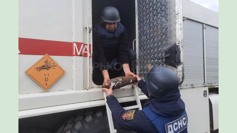 Харьковская область: саперы ДСНС за сутки разминировали 4 боеприпаса времен Второй мировой войны Харьковская область: саперы ДСНС за сутки разминировали 4 боеприпаса времен Второй мировой войны