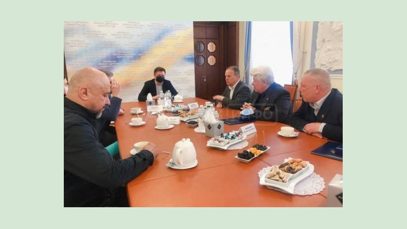 Харьковских ликвидаторов наградили отличиями Верховной Рады Украины Харьковских ликвидаторов наградили отличиями Верховной Рады Украины