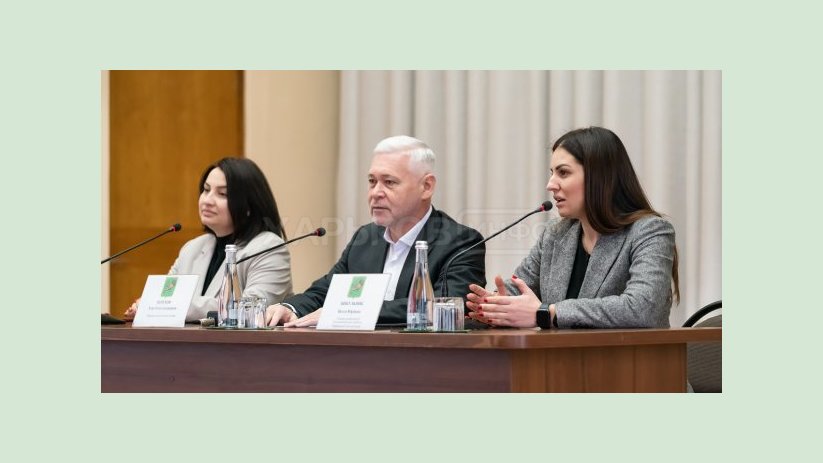 Игорь Терехов представил нового руководителя Холодногорского района Игорь Терехов представил нового руководителя Холодногорского района