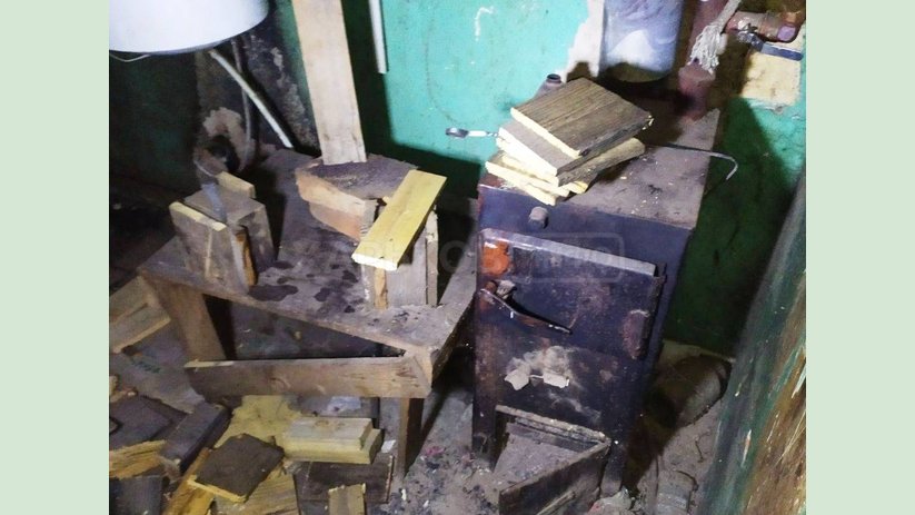 Индустриальный район: нарушение правил пожарной безопасности при эксплуатации печного отопления привело к пожару, пострадал мужчина Индустриальный район: нарушение правил пожарной безопасности при эксплуатации печного отопления привело к пожару, пострадал мужчина