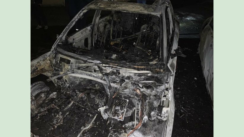 Киевский район: спасатели ликвидировали пожар в автомобилях Киевский район: спасатели ликвидировали пожар в автомобилях