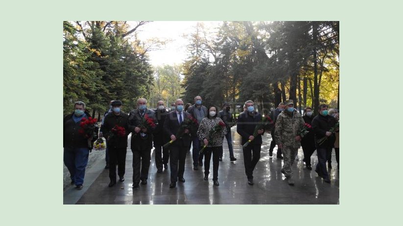На Харьковщине отметили 76-ю годовщину со дня изгнания нацистов из Украины На Харьковщине отметили 76-ю годовщину со дня изгнания нацистов из Украины
