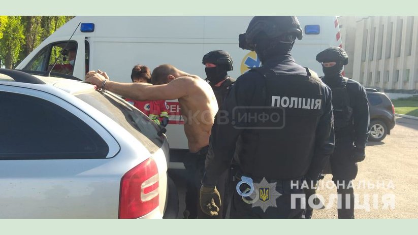На Харьковщине полицейские задержали мужчину за вымогательство несуществующего долга у предпринимателя На Харьковщине полицейские задержали мужчину за вымогательство несуществующего долга у предпринимателя