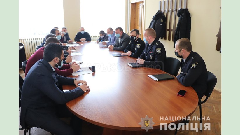 На Харьковщине шесть общин выразили желание стать участниками проекта «Полицейский офицер общества» На Харьковщине шесть общин выразили желание стать участниками проекта «Полицейский офицер общества»