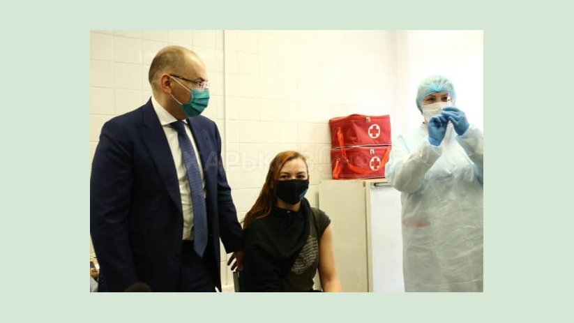 Началась вакцинация украинских паралимпийцев и олимпийцев Началась вакцинация украинских паралимпийцев и олимпийцев