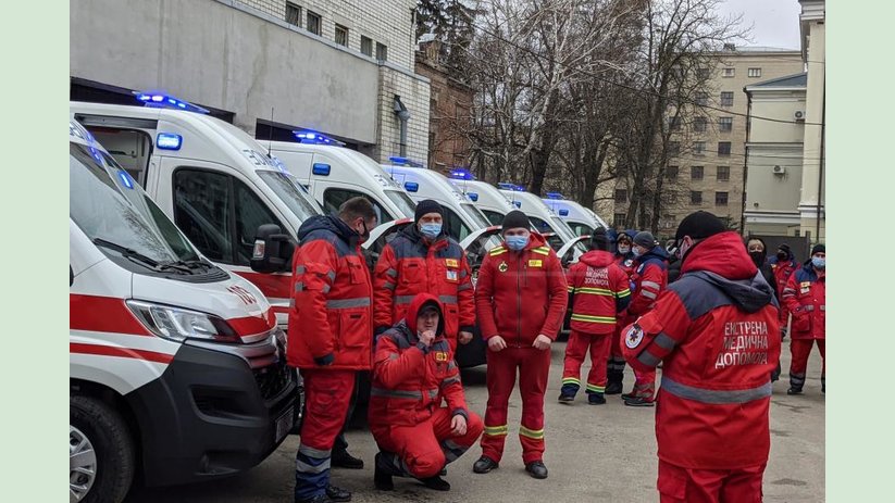 Областной центр экстренной медицинской помощи получил 17 реанимобилей Областной центр экстренной медицинской помощи получил 17 реанимобилей