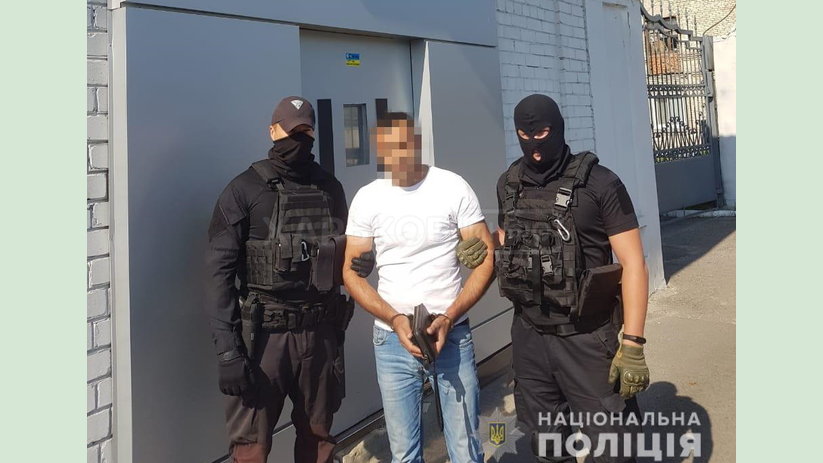 Полицейские Харьковщины задержали иностранца, который находился в международном розыске Полицейские Харьковщины задержали иностранца, который находился в международном розыске