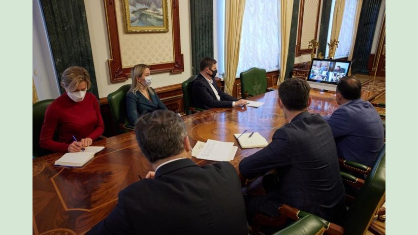 Президент инициирует разработку программы «Здоровая нация» Президент инициирует разработку программы «Здоровая нация»