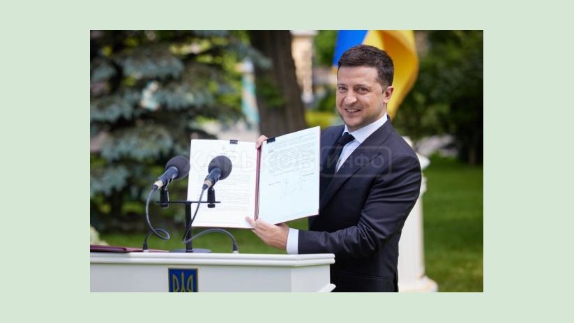 Президент повысил зарплату врачам до 20 тыс. грн Президент повысил зарплату врачам до 20 тыс. грн