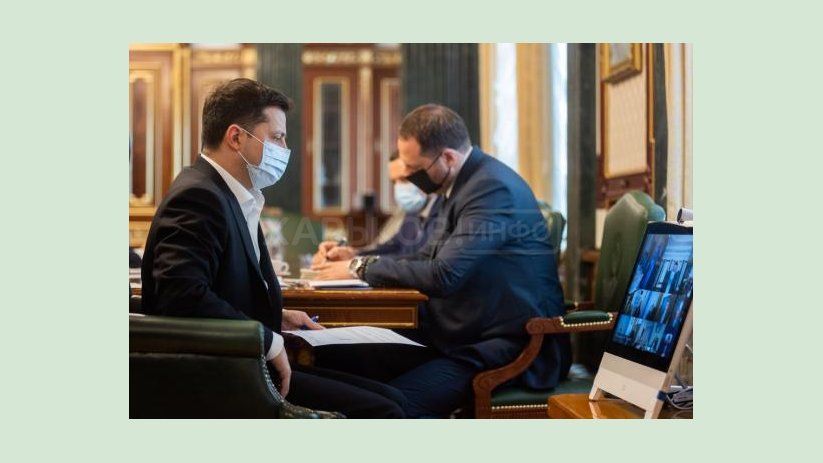 Ситуация с COVID-19 в Украине улучшается - совещание у Президента Ситуация с COVID-19 в Украине улучшается - совещание у Президента