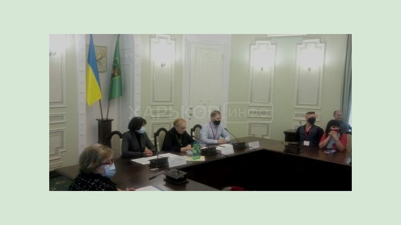 Украинские громады перенимают харьковский опыт противодействия домашнему насилию Украинские громады перенимают харьковский опыт противодействия домашнему насилию