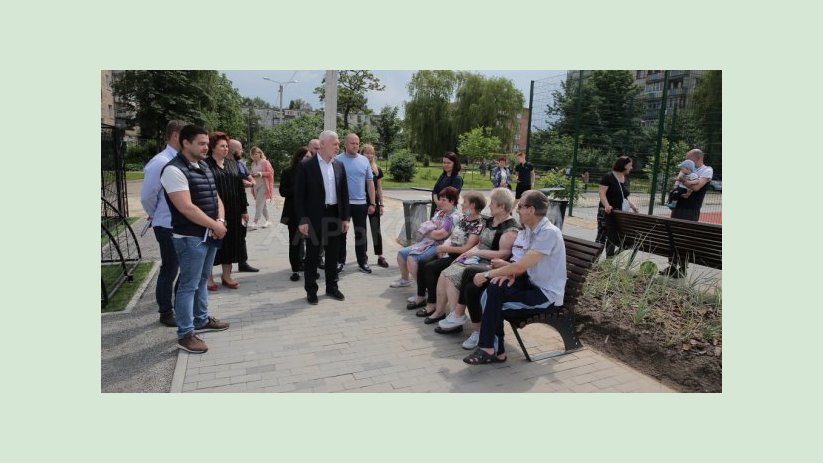 В Харькове открыли две современные зоны отдыха В Харькове открыли две современные зоны отдыха