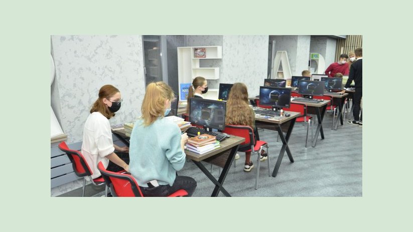 В харьковских школах создают современные медиа-центры В харьковских школах создают современные медиа-центры
