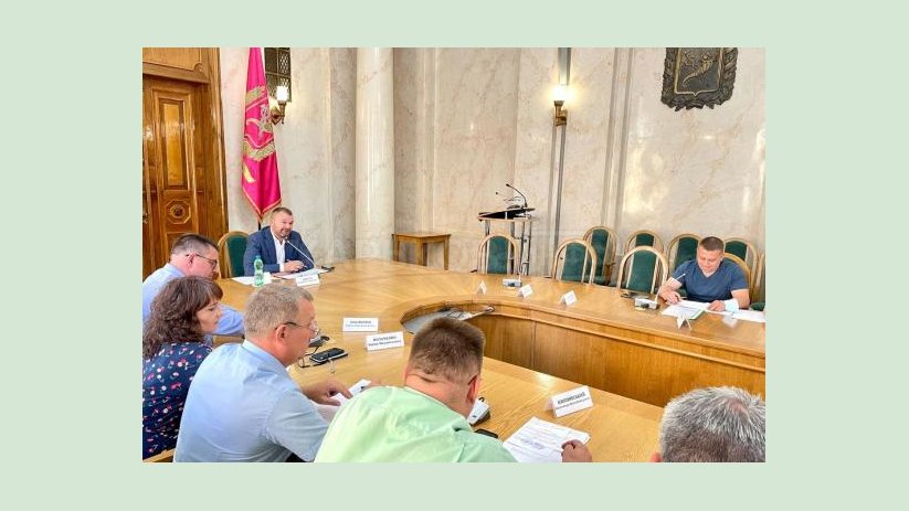 В Харьковской ОГА обсудили подготовку Красноградского района к осенне-зимнему периоду В Харьковской ОГА обсудили подготовку Красноградского района к осенне-зимнему периоду
