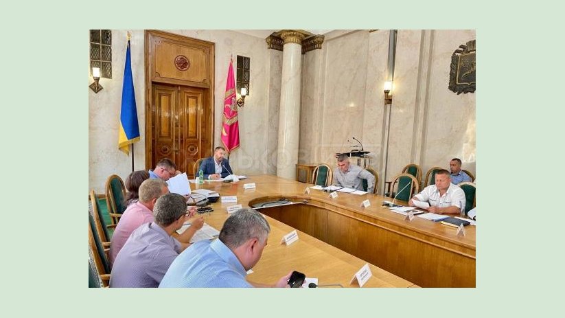 В Харьковской ОГА обсудили подготовку Лозовского района к осенне-зимнему периоду В Харьковской ОГА обсудили подготовку Лозовского района к осенне-зимнему периоду