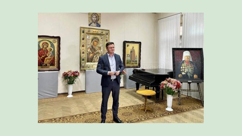 В Художественном музее открылась выставка церковного искусства «Подих серця до Творця» В Художественном музее открылась выставка церковного искусства «Подих серця до Творця»