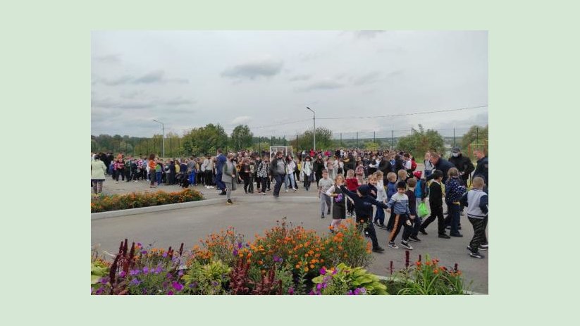В Песочинской школе провели внеплановую учебную эвакуацию В Песочинской школе провели внеплановую учебную эвакуацию
