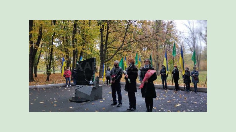 В Слободском районе почтили память ликвидаторов аварии на ЧАЭС В Слободском районе почтили память ликвидаторов аварии на ЧАЭС
