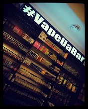 Бар «Vape.ua» - фасад Бар «Vape.ua» - фасад