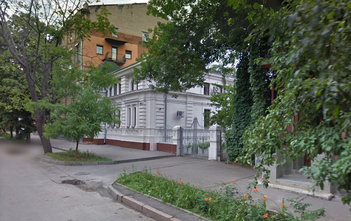 Территориальный центр предоставления социальных услуг Киевского района города Харькова - фасад