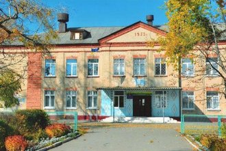 Общеобразовательная школа I - III ступеней № 40 - фасад Общеобразовательная школа I - III ступеней № 40 - фасад