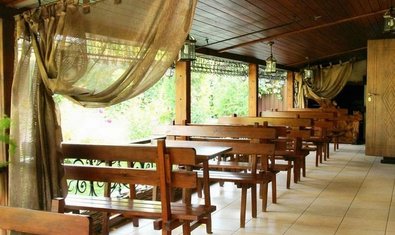 Украинский ресторан «Гетьман» Украинский ресторан «Гетьман»