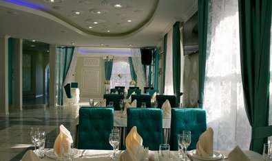 Ресторанно-оздоровительный комплекс «Шампань» Ресторанно-оздоровительный комплекс «Шампань»