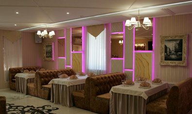 Ресторанно-оздоровительный комплекс «Шампань» Ресторанно-оздоровительный комплекс «Шампань»