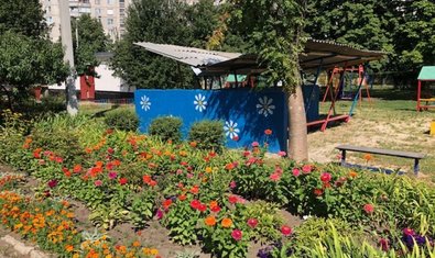 Территория детсада №383 Территория детсада №383