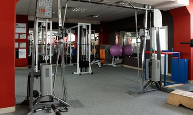 Фитнес-центр «Gym4Fit» в ТРЦ «Sun Mall» Фитнес-центр «Gym4Fit» в ТРЦ «Sun Mall»
