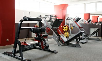 Фитнес-центр «Gym4Fit» в ТРЦ «Sun Mall» Фитнес-центр «Gym4Fit» в ТРЦ «Sun Mall»