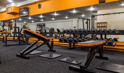 Спортивный клуб «Pulse Gym» на Маршала Жукова Спортивный клуб «Pulse Gym» на Маршала Жукова