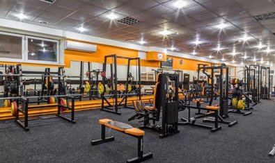 Спортивный клуб «Pulse Gym» на Маршала Жукова Спортивный клуб «Pulse Gym» на Маршала Жукова