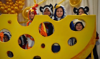 Специализированная школа № 133 «Лицей искусств» Специализированная школа № 133 «Лицей искусств»