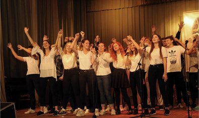 Специализированная школа № 133 «Лицей искусств» Специализированная школа № 133 «Лицей искусств»