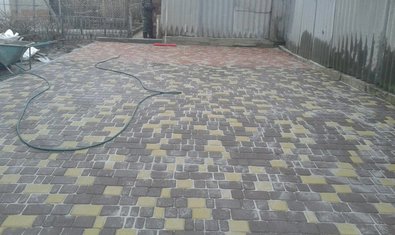 Укладка тротуарной плитки