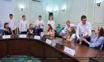 Игорь Терехов пожелал успехов харьковским синхронисткам на Олимпиаде в Токио