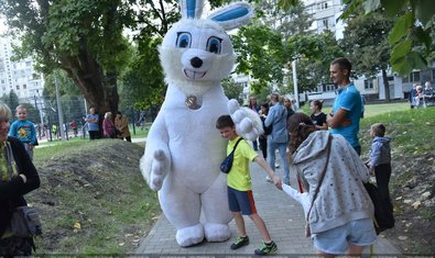 На Салтовке построили современную локацию с игровыми и спортивными площадками