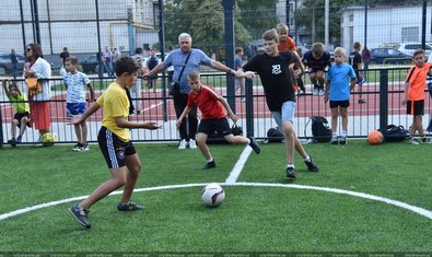 На Салтовке построили современную локацию с игровыми и спортивными площадками