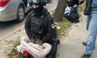 Похищения граждан для завладения их жильем – в Харькове полиция задержала участников преступной группировки