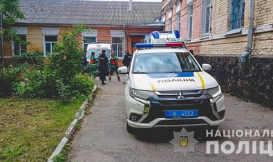 Полицейские транспортировали из Винницы до медицинских учреждений Киева донорские органы для спасения четырех человек