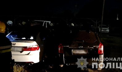 Полиция выясняет обстоятельства возгорания транспортных средств в Харькове