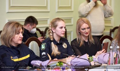 В городском совете прошел прием по случаю 8 Марта