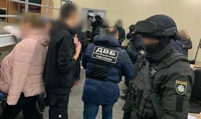 В Харькове милиция разоблачила группу злоумышленников, которые под видом работников банковских учреждений обманывали граждан