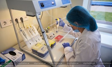 В Харькове открыли лабораторию по производству тест-систем на коронавирус 